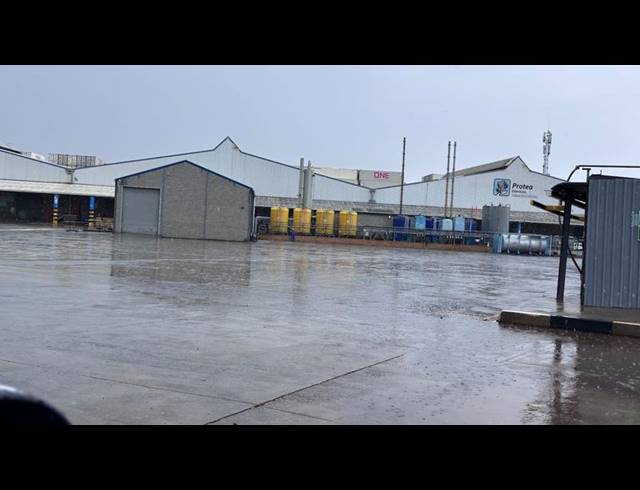INDUSTRIAL PROPERTY TO RENT IN KILLARNEY GARDENS